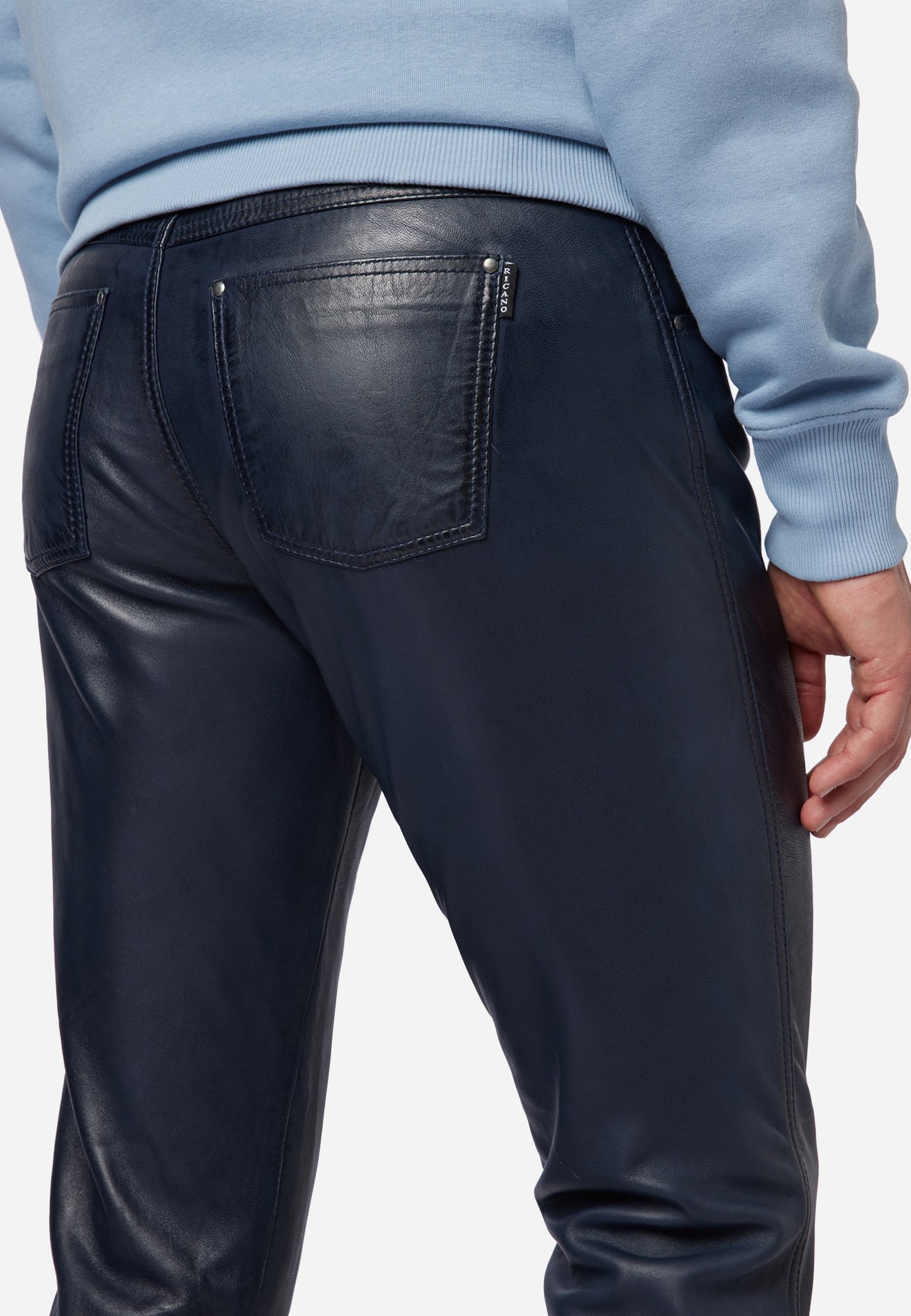 blau
