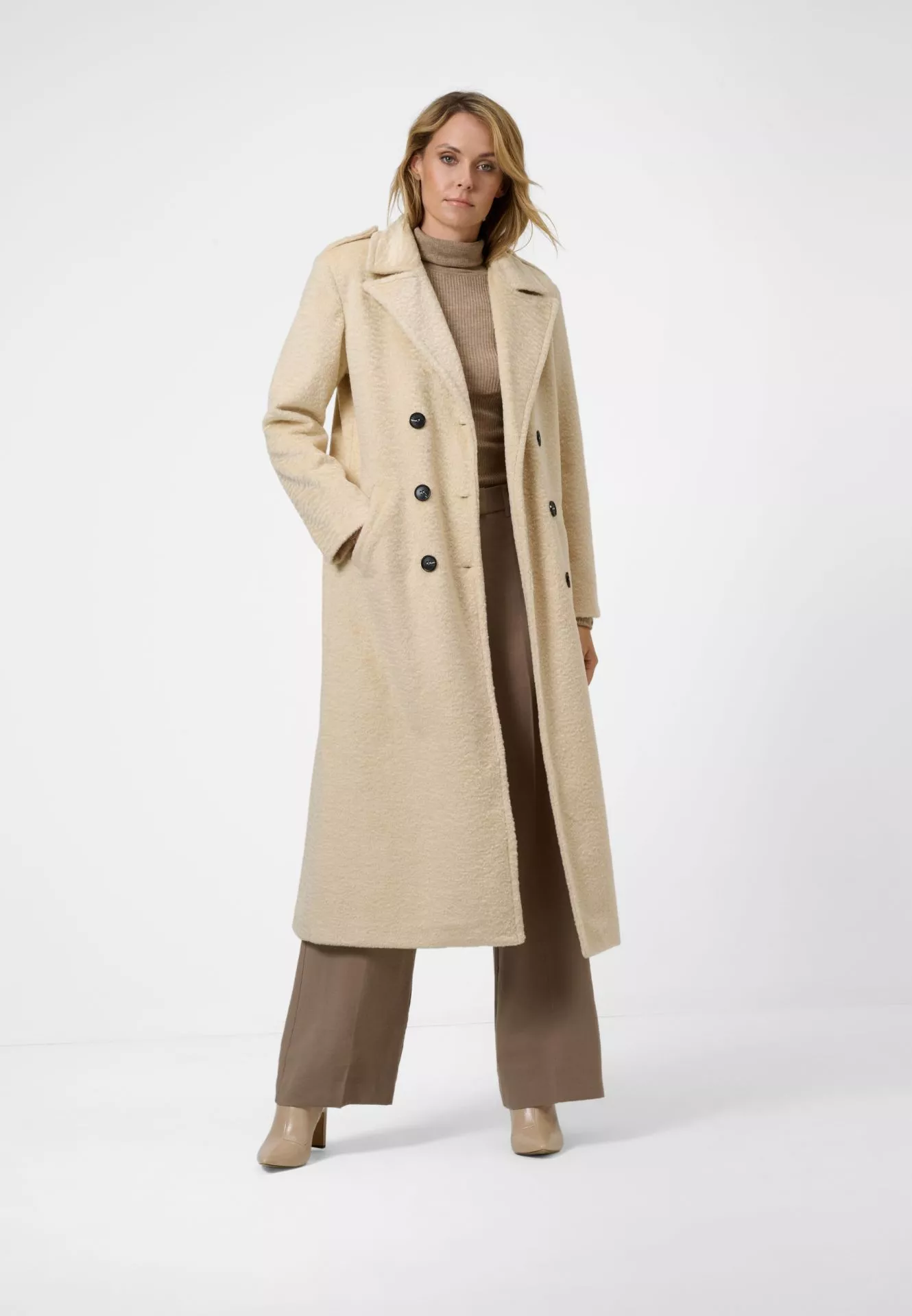 beige